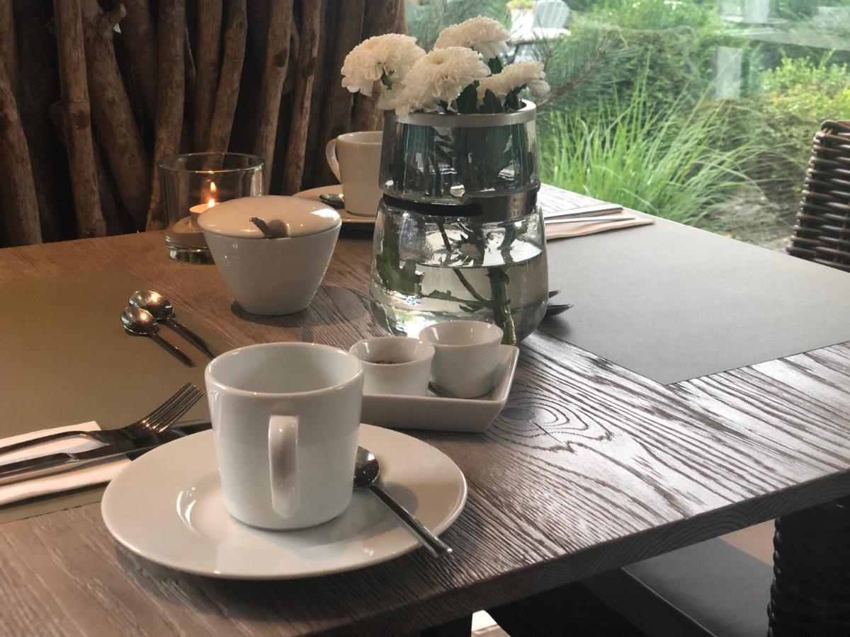 Hotel Leegerpark 4*